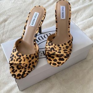 Steve Madden leopard heels